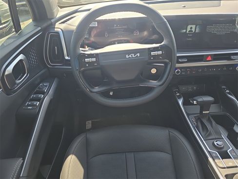 New 2026 Kia Sorento S image 13