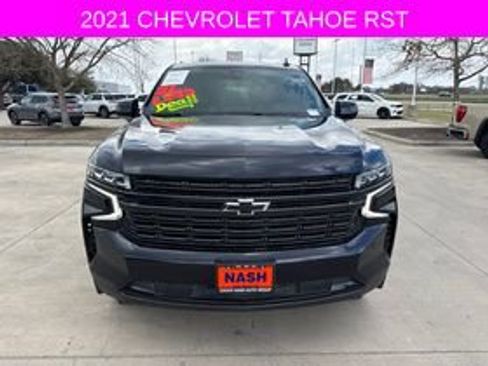 Used 2021 Chevrolet Tahoe RST image 2