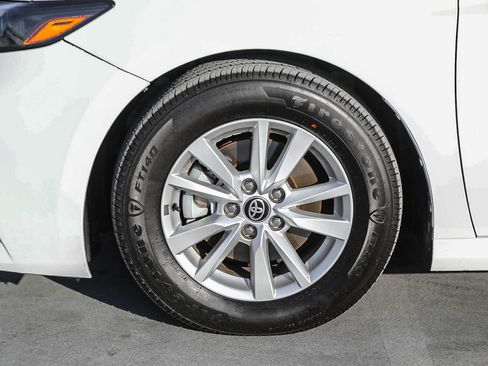 Used 2025 Toyota Camry LE FWD image 10