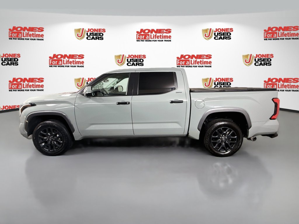 Used 2024 Toyota Tundra Limited AWD/4WD image 12