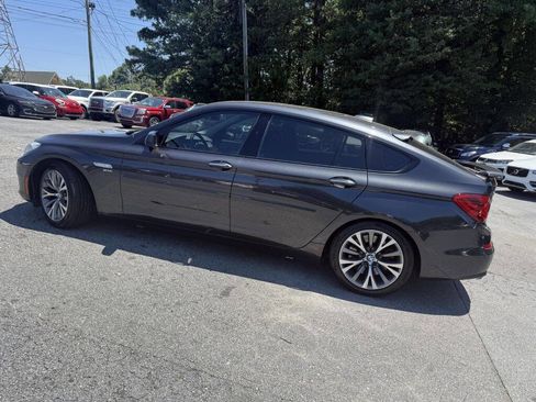 Used 2012 BMW 550i Gran Turismo xDrive AWD/4WD image 8