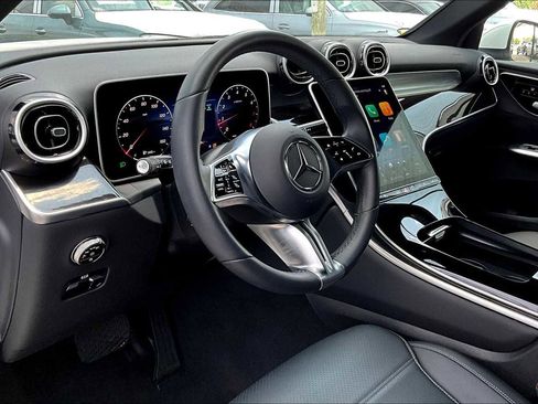 New 2025 Mercedes-Benz GLC 300 GLC 300 image 10