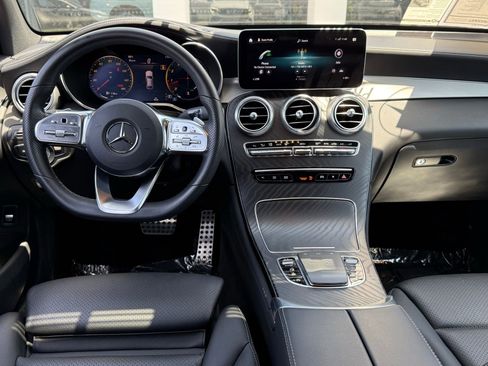 Used 2023 Mercedes-Benz GLC 300 4MATIC Coupe image 41