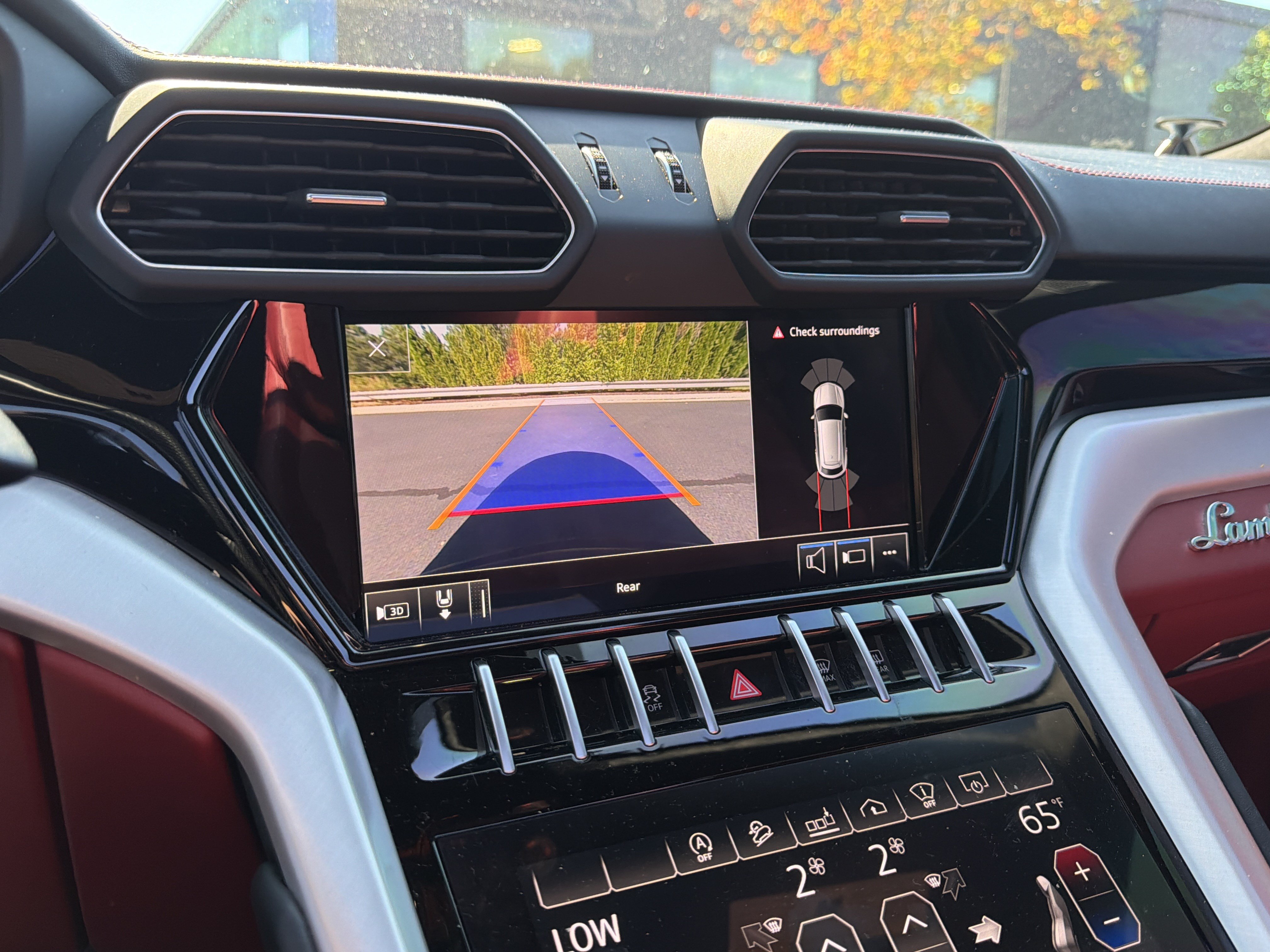 Used 2020 Lamborghini Urus AWD/4WD image 20