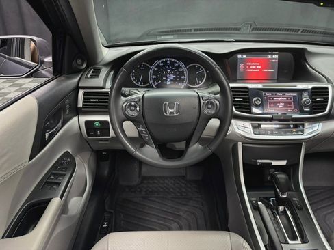 Used 2013 Honda Accord EX V6 Sedan image 38