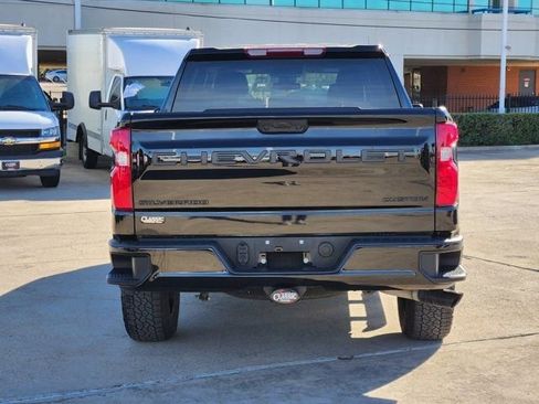 Used 2025 Chevrolet Silverado 1500 Custom w/ Turbomax Blackout Package image 13