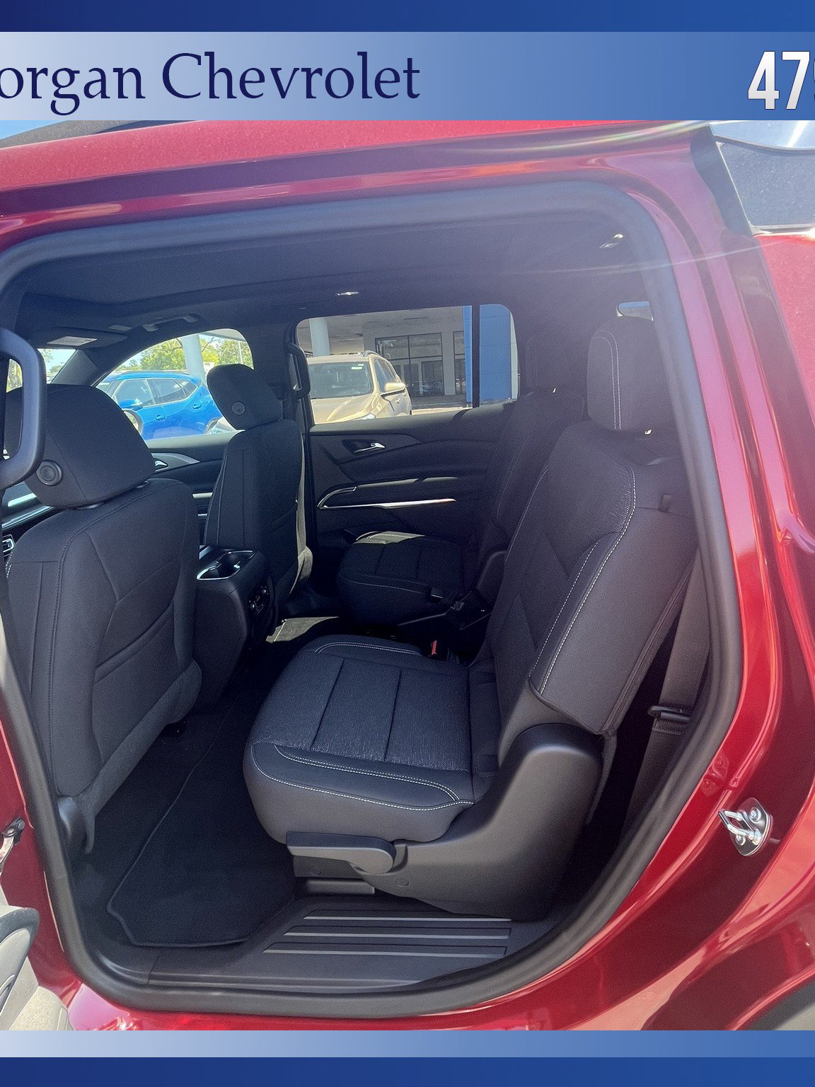 New 2027 Chevrolet Traverse LT w/ Sun and Wheel Package FWD image 18