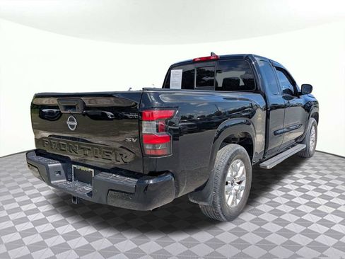 Used 2022 Nissan Frontier SV RWD image 3