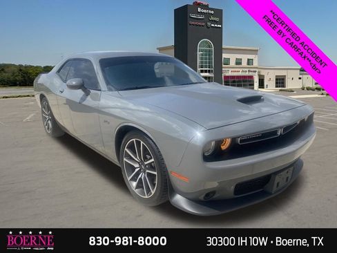 Used 2023 Dodge Challenger R/T RWD image 6