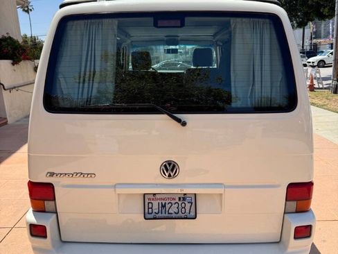 Used 2002 Volkswagen Eurovan MV FWD image 6