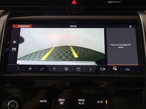 Used 2020 Land Rover Discovery Sport S R-Dynamic AWD/4WD image 48