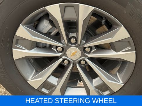 Used 2026 Chevrolet Equinox LT AWD/4WD image 17