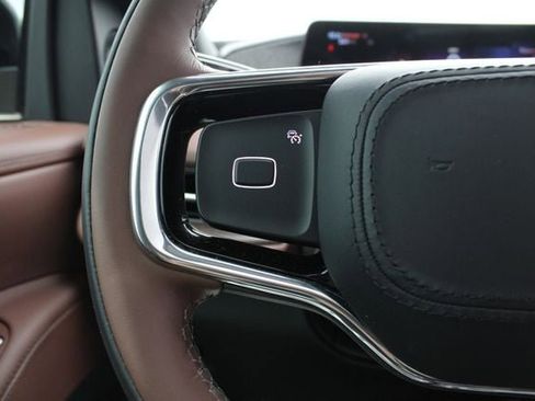 New 2026 Lincoln Navigator Reserve AWD/4WD image 10