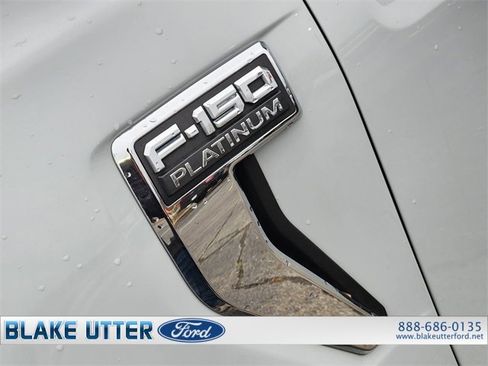 Used 2023 Ford F150 Platinum image 12