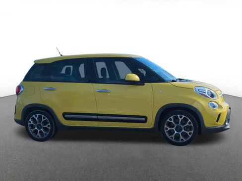 Used 2014 FIAT 500L Trekking w/ Popular Equipment Group image 7