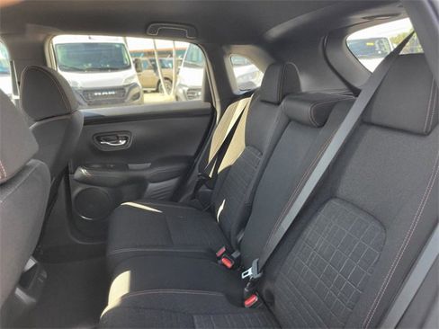Used 2024 Honda HR-V Sport image 8