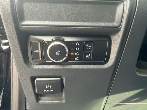 Used 2024 Ford F150 STX w/ Equipment Group 201A FX4 image 23