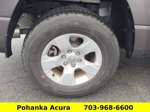 Used 2023 RAM 1500 Big Horn AWD/4WD image 29