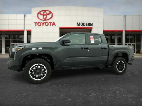 New 2026 Toyota Tacoma TRD Off-Road AWD/4WD image 15