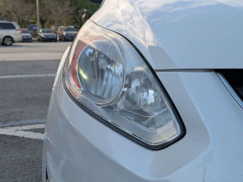 Used 2013 Ford C-MAX SEL image 10