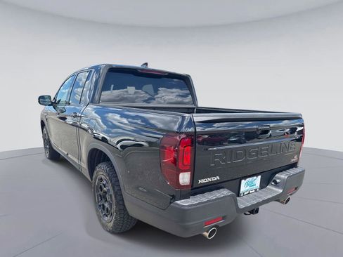 Certified 2025 Honda Ridgeline Sport+ image 6