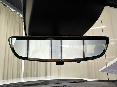 Certified 2024 Chevrolet Silverado 1500 High Country w/ High Country Premium Package AWD/4WD image 34