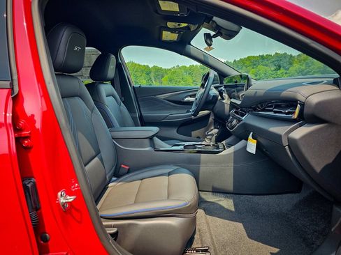 New 2026 Buick Envista Sport Touring w/ Convenience I Package FWD image 38