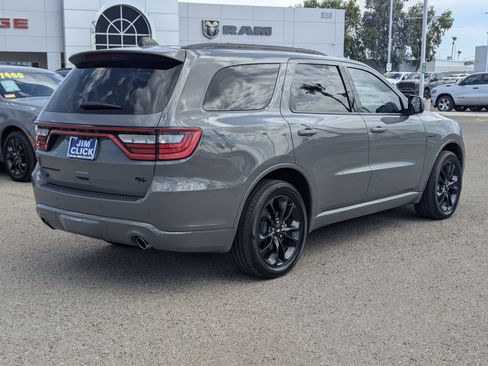 Used 2025 Dodge Durango R/T w/ Blacktop Package AWD/4WD image 2