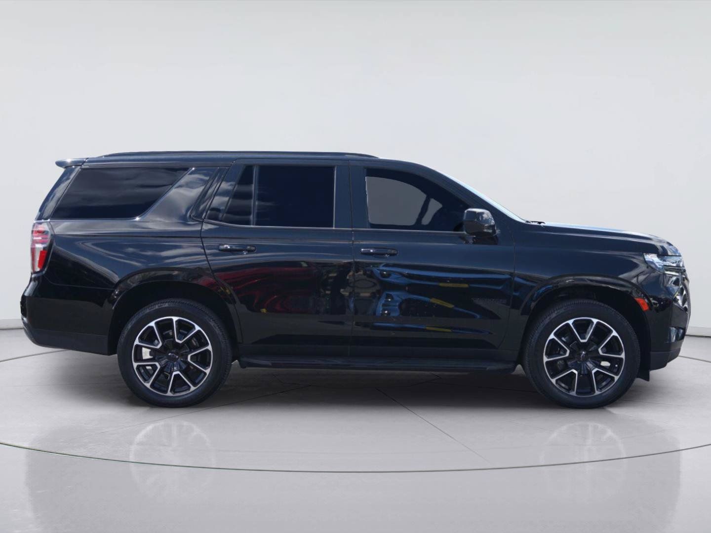 Used 2021 Chevrolet Tahoe RST AWD/4WD image 5