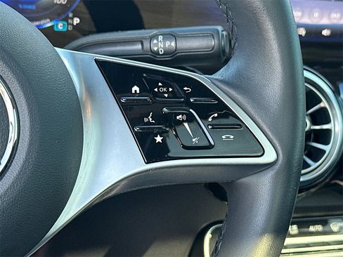 Certified 2024 Mercedes-Benz EQB 300 4MATIC image 28