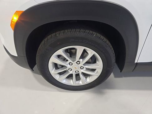 New 2026 Chevrolet TrailBlazer LS w/ LS Convenience Package FWD image 4