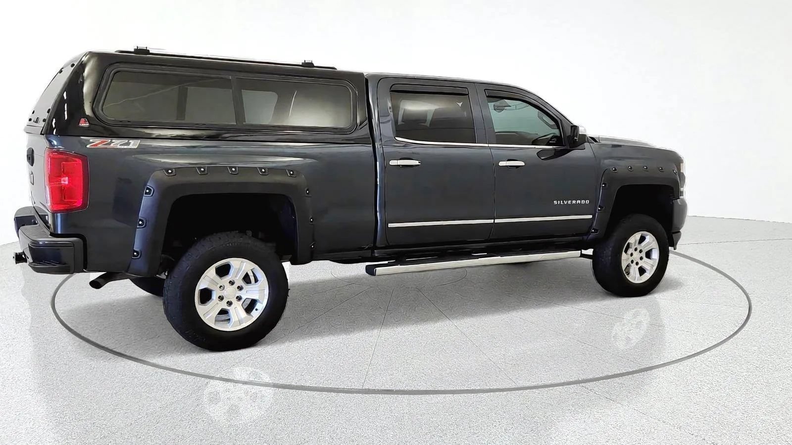 Used 2017 Chevrolet Silverado 1500 LTZ Z71 AWD/4WD image 9