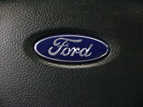 Used 2018 Ford F150 XLT image 37