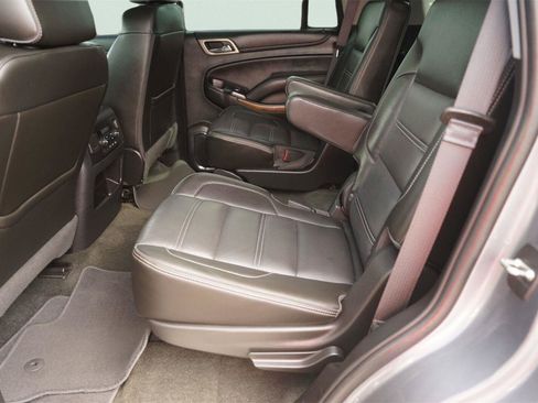Used 2018 GMC Yukon Denali w/ Denali Ultimate Package AWD/4WD image 13
