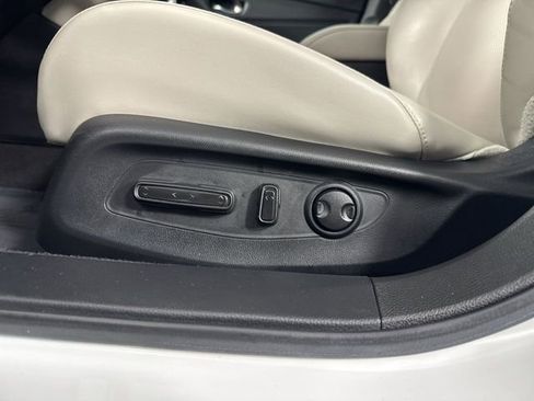 Certified 2023 Honda Accord Touring image 23