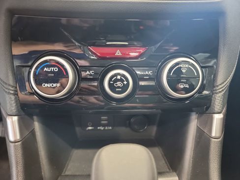 Used 2021 Subaru Forester Premium AWD/4WD image 19