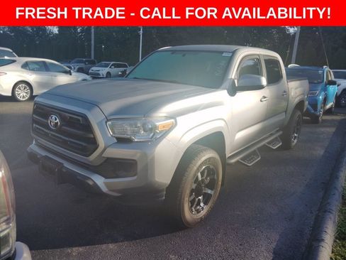 Used 2016 Toyota Tacoma SR RWD image 1