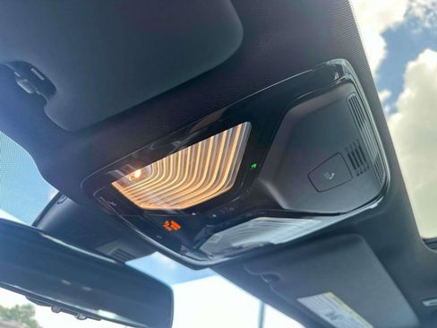 Used 2024 BMW 330i xDrive 330i xDrive Sedan AWD image 34