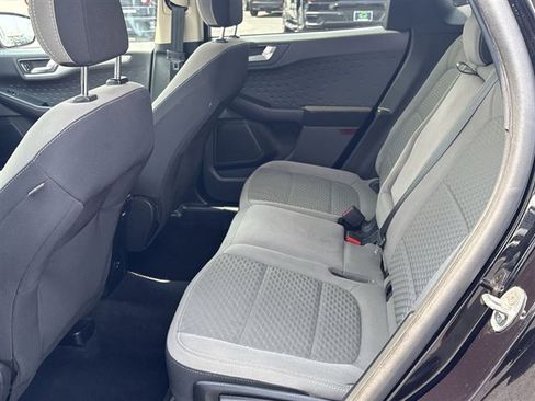 Used 2020 Ford Escape SE image 23