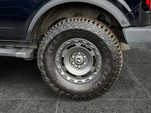 Used 2024 Ford Bronco Outer Banks AWD/4WD image 11