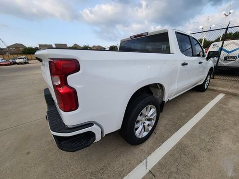 Used 2024 Chevrolet Silverado 1500 Custom RWD image 4