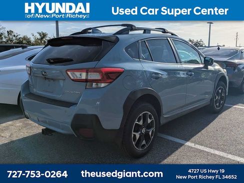 Used 2018 Subaru Crosstrek 2.0i Premium AWD/4WD image 2