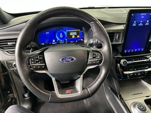 Used 2023 Ford Explorer ST w/ Equipment Group 401A AWD/4WD image 14