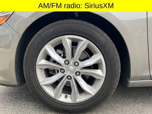 Used 2023 Chevrolet Malibu LT FWD image 9