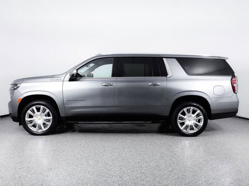 Used 2021 Chevrolet Suburban High Country AWD/4WD image 5
