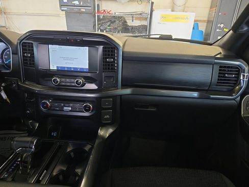 Used 2023 Ford F150 XLT w/ Equipment Group 301A Mid RWD image 20