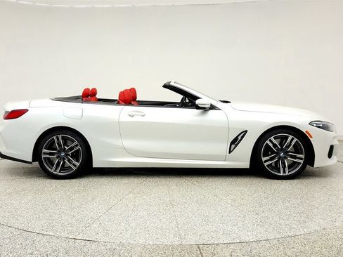 Used 2022 BMW 840i xDrive Convertible AWD/4WD image 4