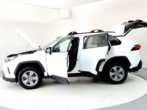Certified 2023 Toyota RAV4 XLE w/ Convenience Package AWD/4WD image 10