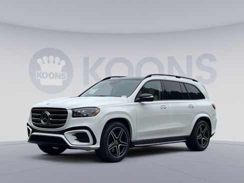 New 2026 Mercedes-Benz GLS 450 4MATIC image 1
