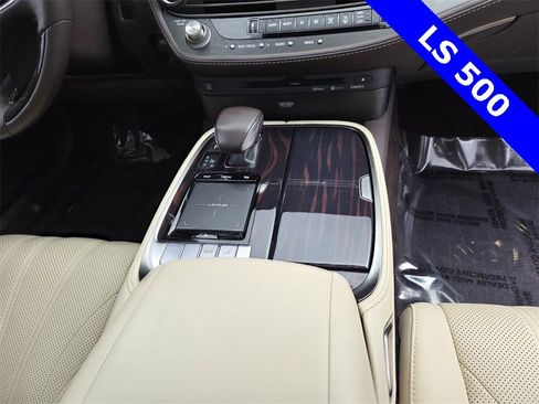 Used 2019 Lexus LS 500 image 19